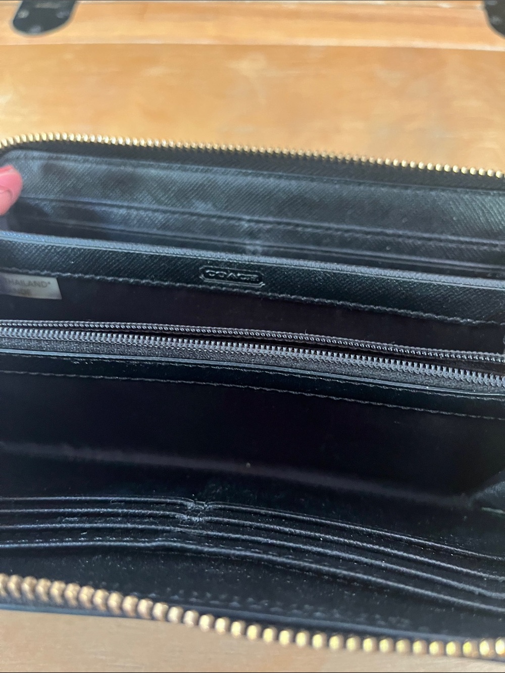 Coach Black Leather Zip Wallet with Gold Buckle - Picture 3 of 5